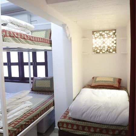 The Mama Hotel - Rooms And Dormitory Udaipur Kültér fotó