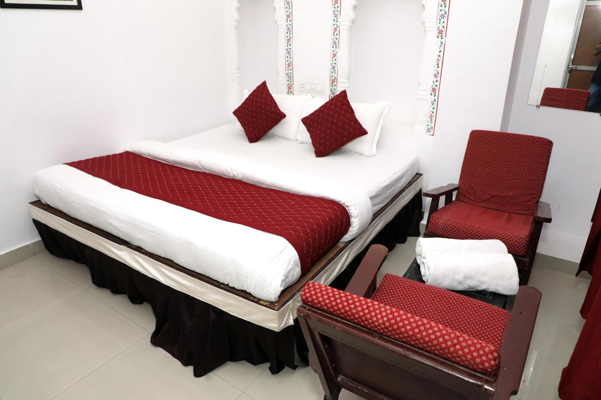 The Mama Hotel - Rooms And Dormitory Udaipur Kültér fotó