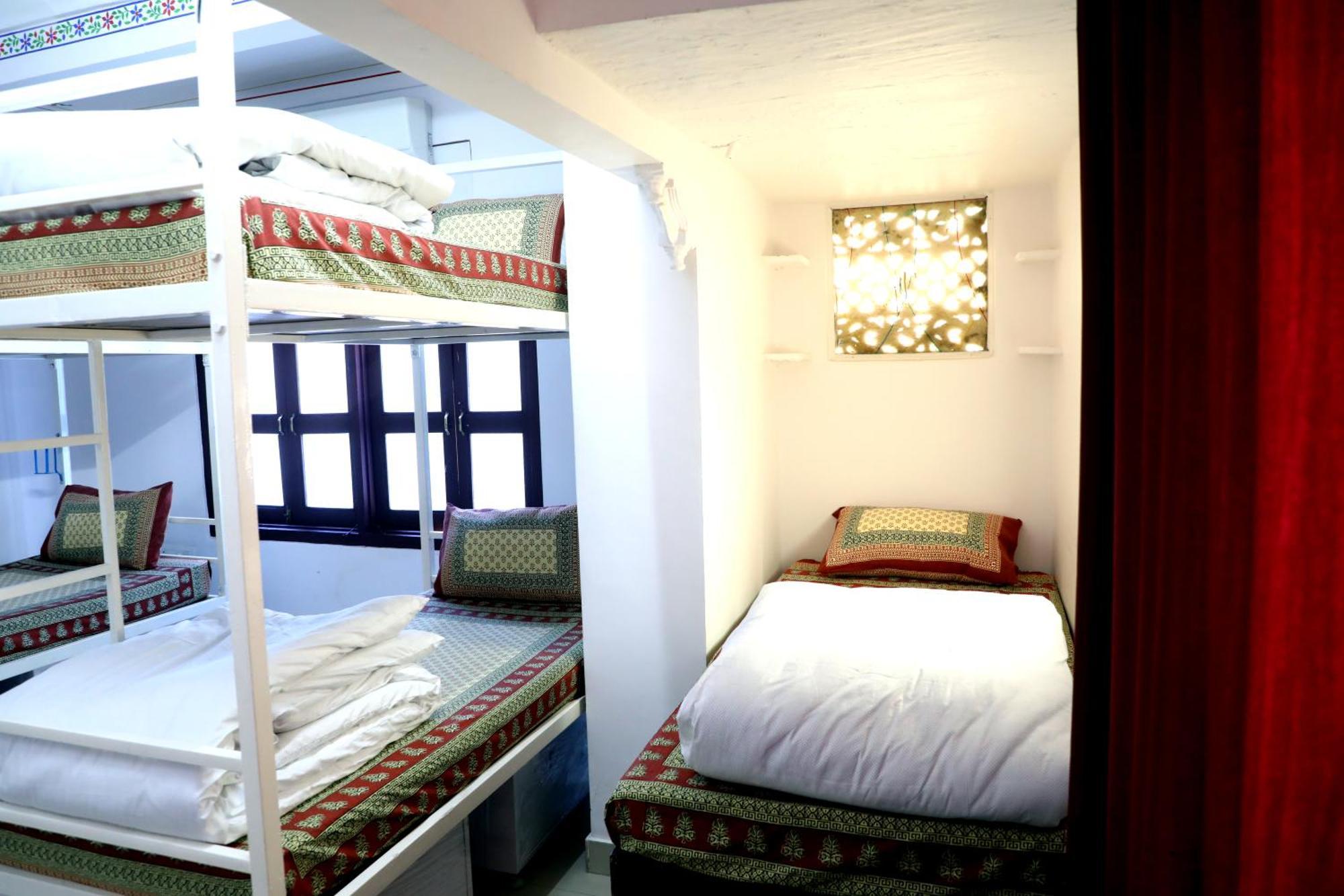 The Mama Hotel - Rooms And Dormitory Udaipur Kültér fotó